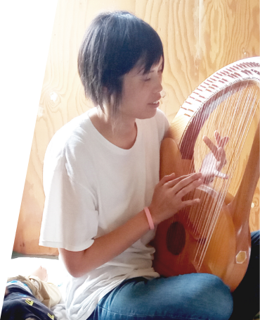 自然と遊ぶ のびのび保育